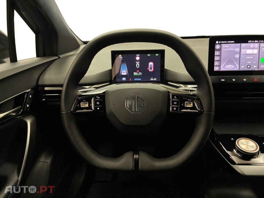 MG MG4 64 kWh Luxury