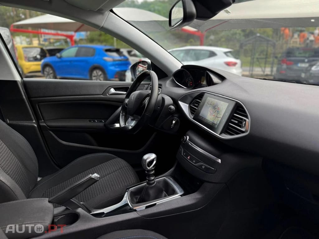Peugeot 308 SW 1.5 BlueHDi Style