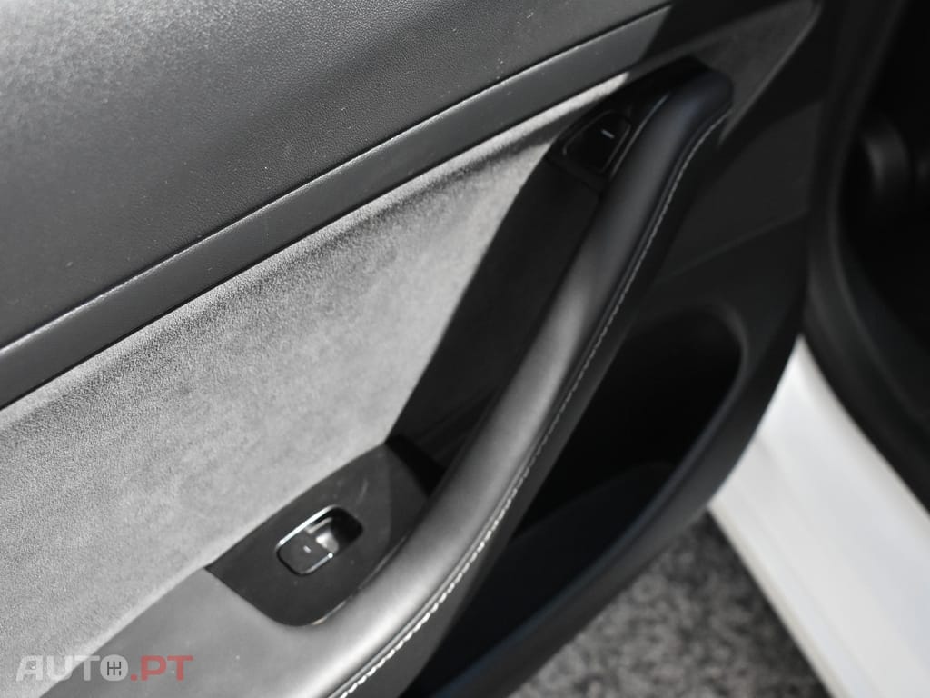 Tesla Model 3 Standard RWD Plus