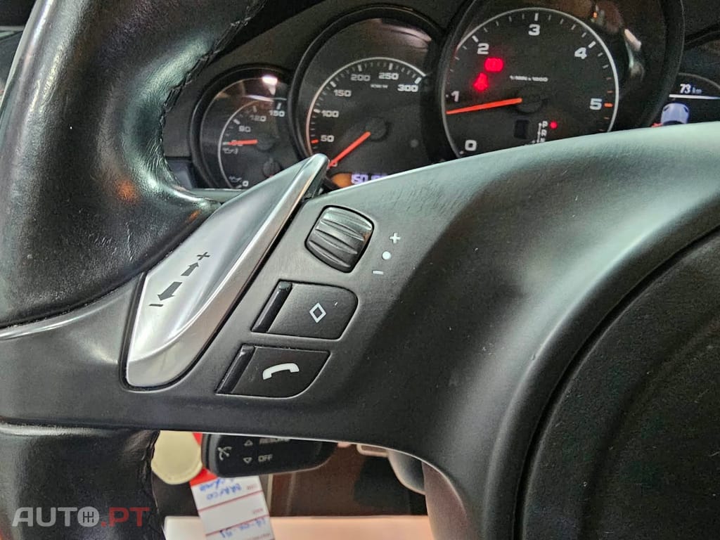 Porsche Panamera Platinium Edition