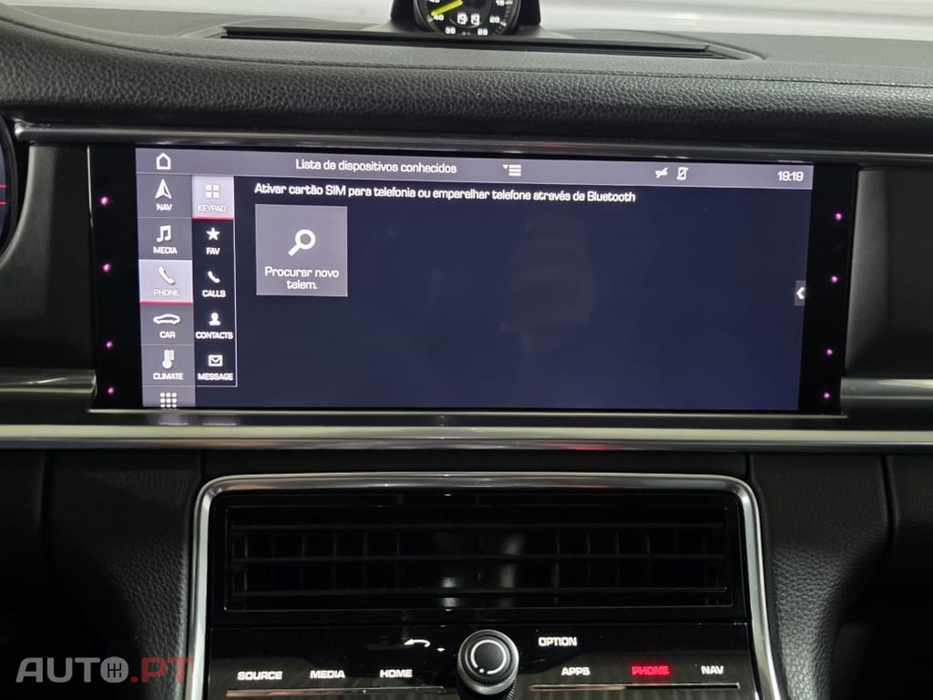 Porsche Panamera 4 E-Hybrid Platinum Edition