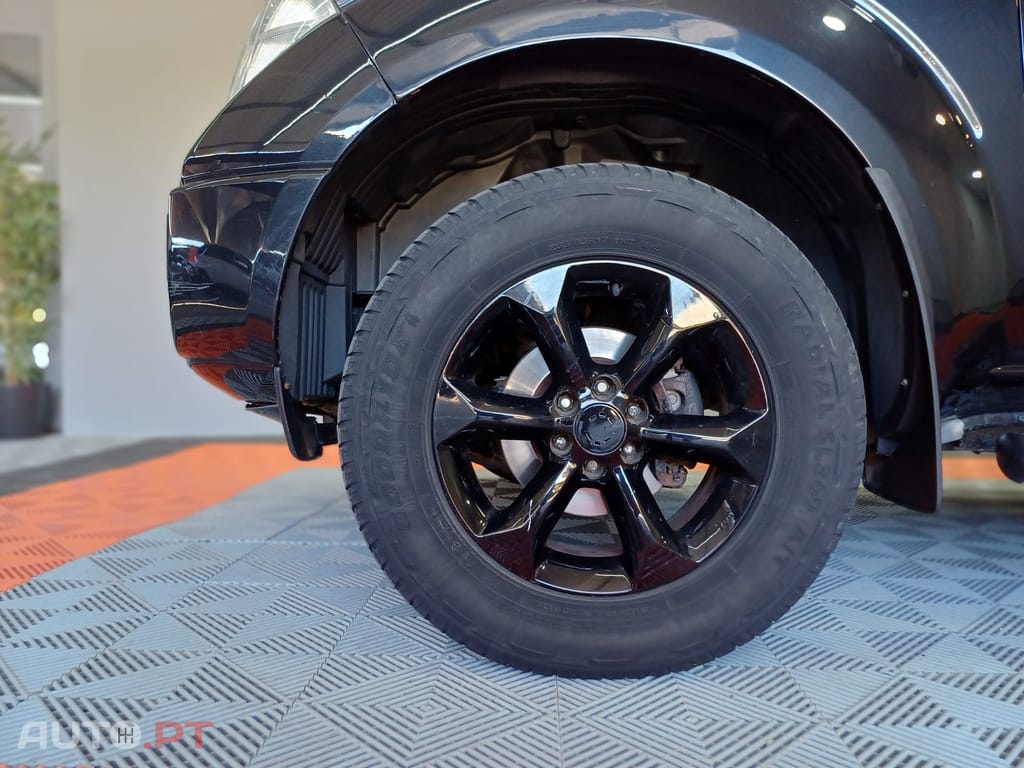 Nissan Navara 2.5 dCi KC SE Comfort
