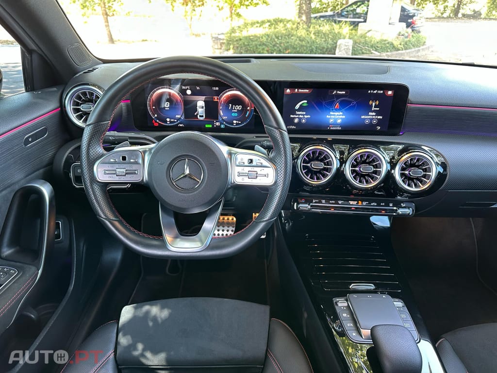 Mercedes-Benz A 250 e AMG Line