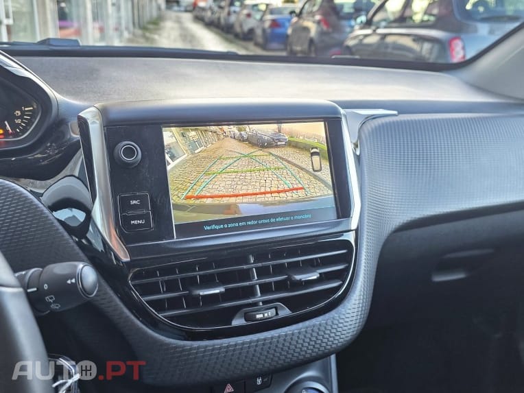 Peugeot 208 1.2 PureTech Style