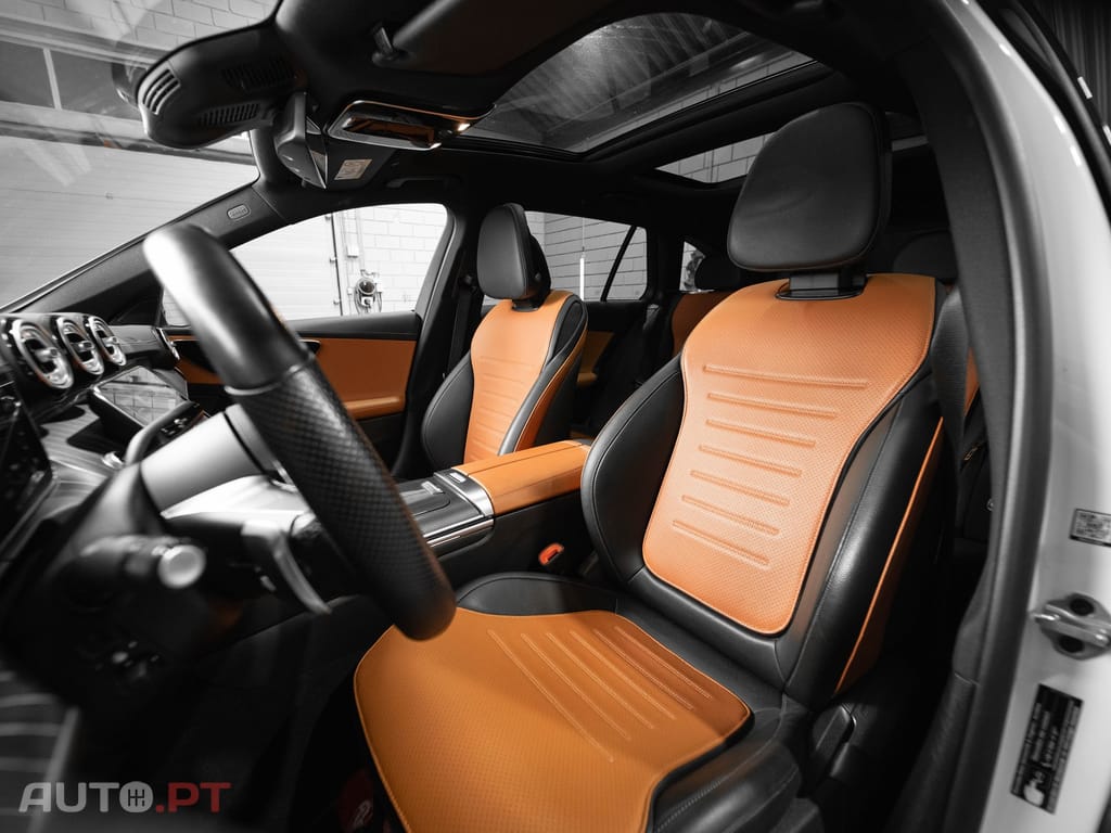 Mercedes-Benz C 300 e AMG Line