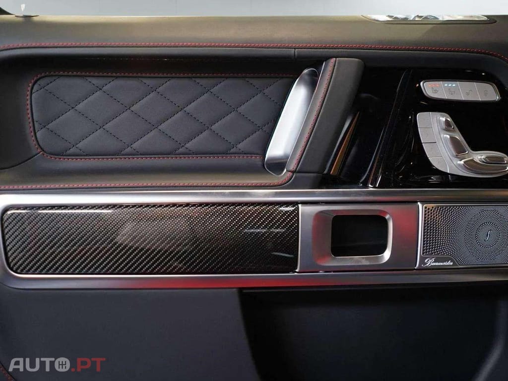 Mercedes-Benz G 63 AMG FACELIFT KEYLESS CARBON