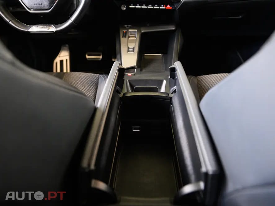 Peugeot 308 1.6 Hybrid GT e-EAT8