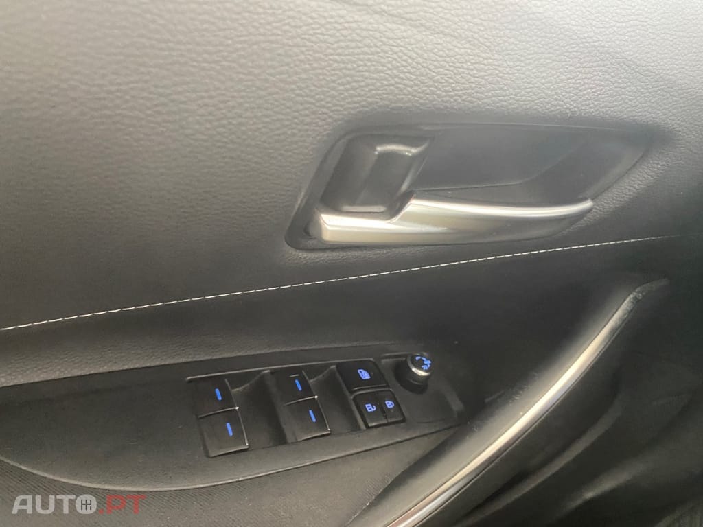 Toyota Corolla 1.8 Hybrid Comfort+P.Sport