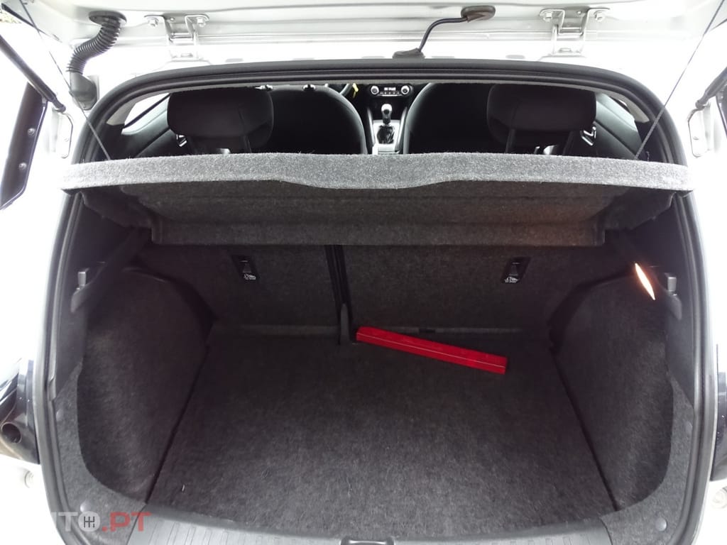 Nissan Micra 1.0 IG-T N-Connecta
