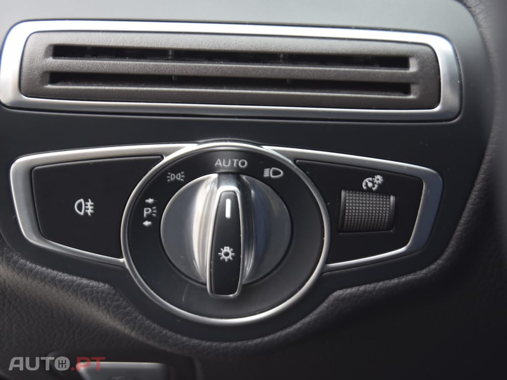 Mercedes-Benz C 300 de Avantgarde