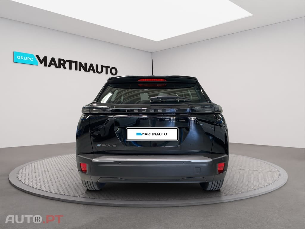 Peugeot E-2008 54 kWh Style