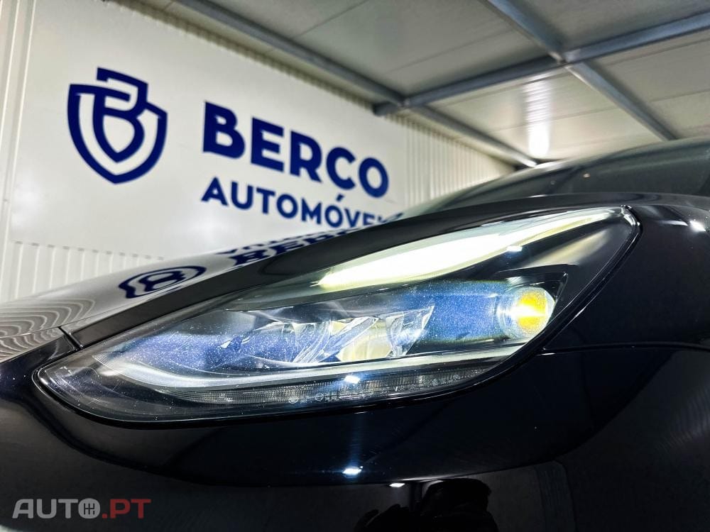 Tesla Model Y Performance AWD
