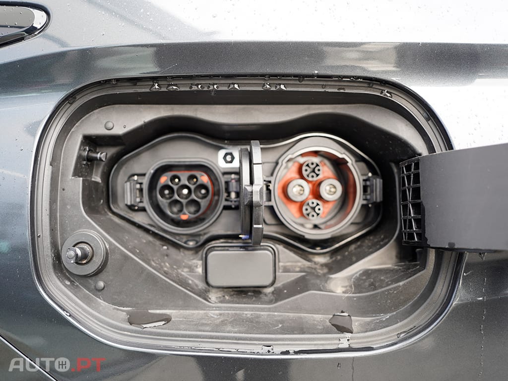 Mitsubishi Outlander Outlander 2.4 PHEV Intense