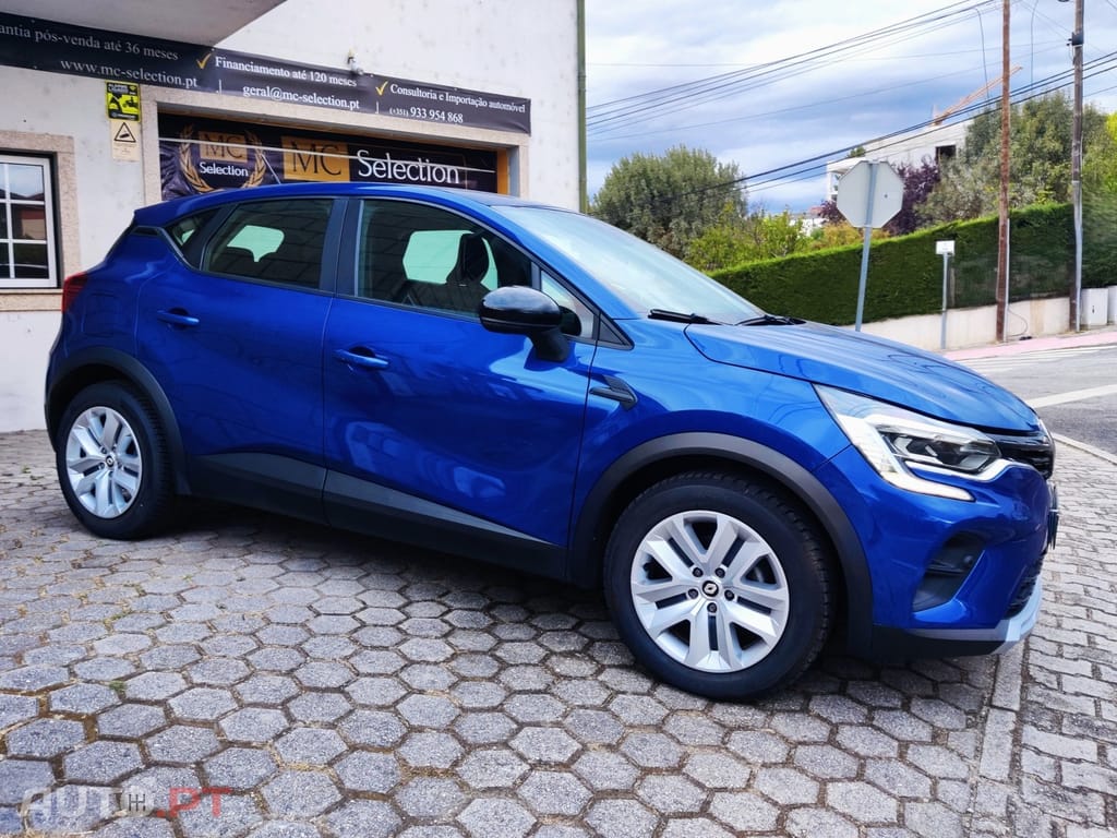 Renault Captur TCe 100 EXPERIENCE