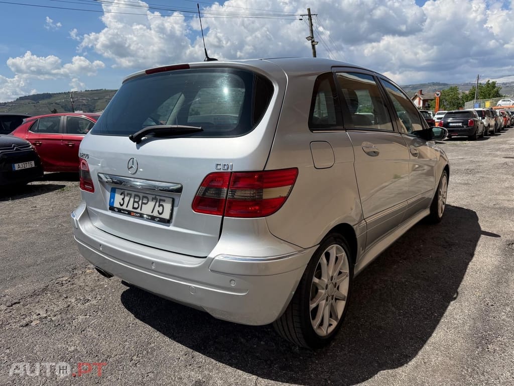Mercedes-Benz B 200 CDI