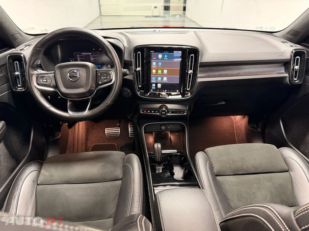 Volvo XC40 P8 AWD Recharge RDesign