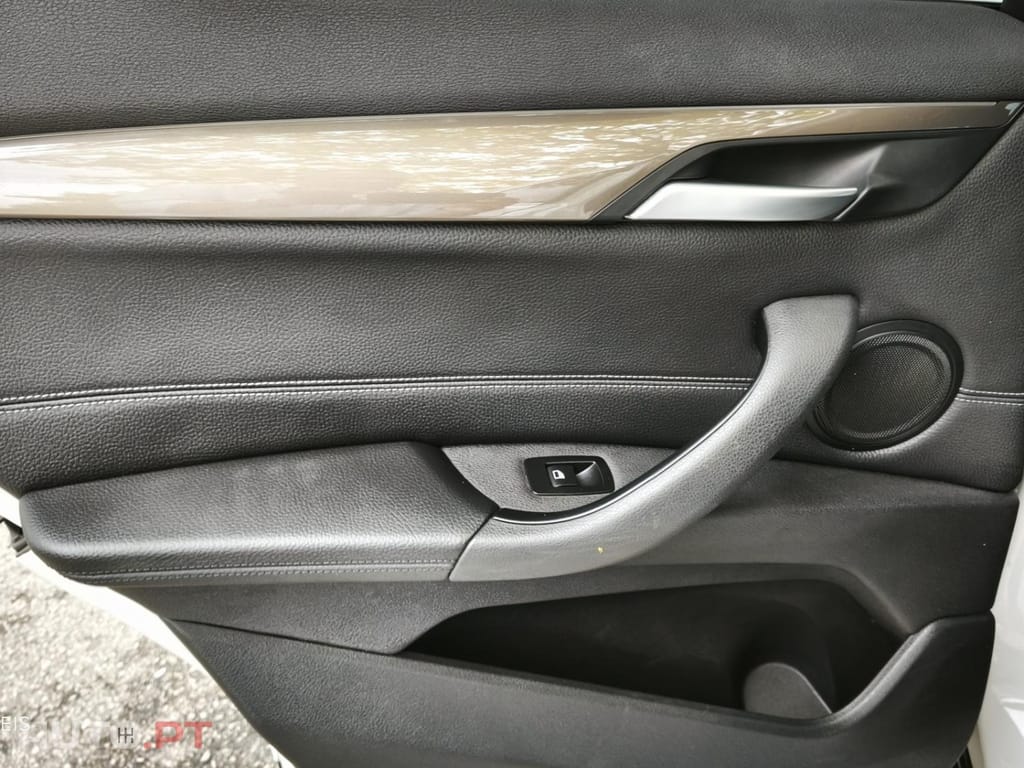 BMW X1 18 d sDrive Auto xLine