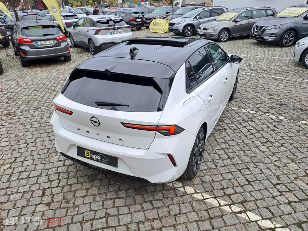 Opel Astra 1.2 Turbo Auto Ultimate