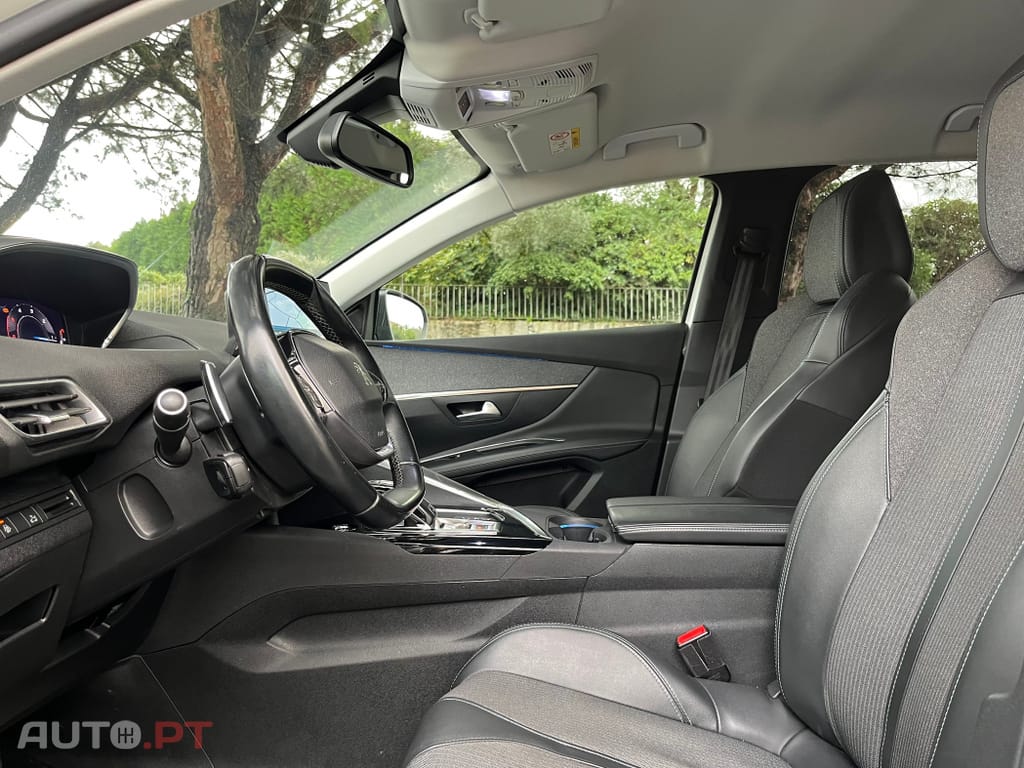 Peugeot 3008 Cx Automatica ( 8 Velocidades )