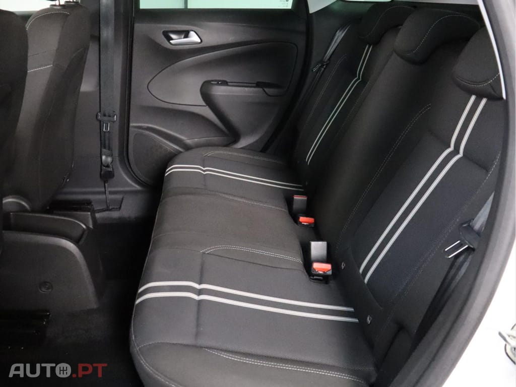 Opel Crossland 1.2T 110cv Design & Tech