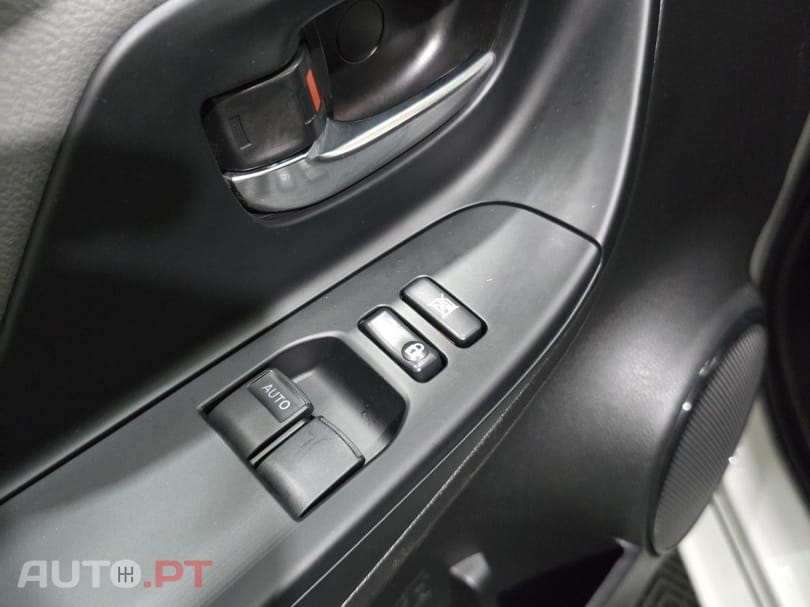 Toyota Yaris 1.5 HSD Comfort