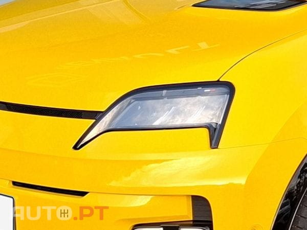 Renault 5 EV52 iconic cinq 150 cv autonomia comfor