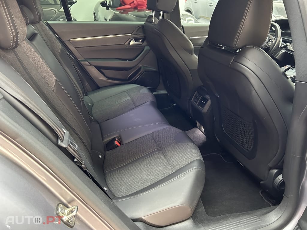 Peugeot 508 SW 1.6 Hybrid Allure Pack e-EAT8