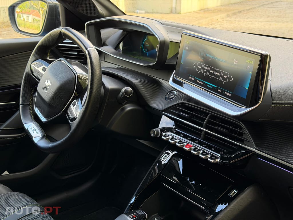 Peugeot E-208 50 kWh GT Line