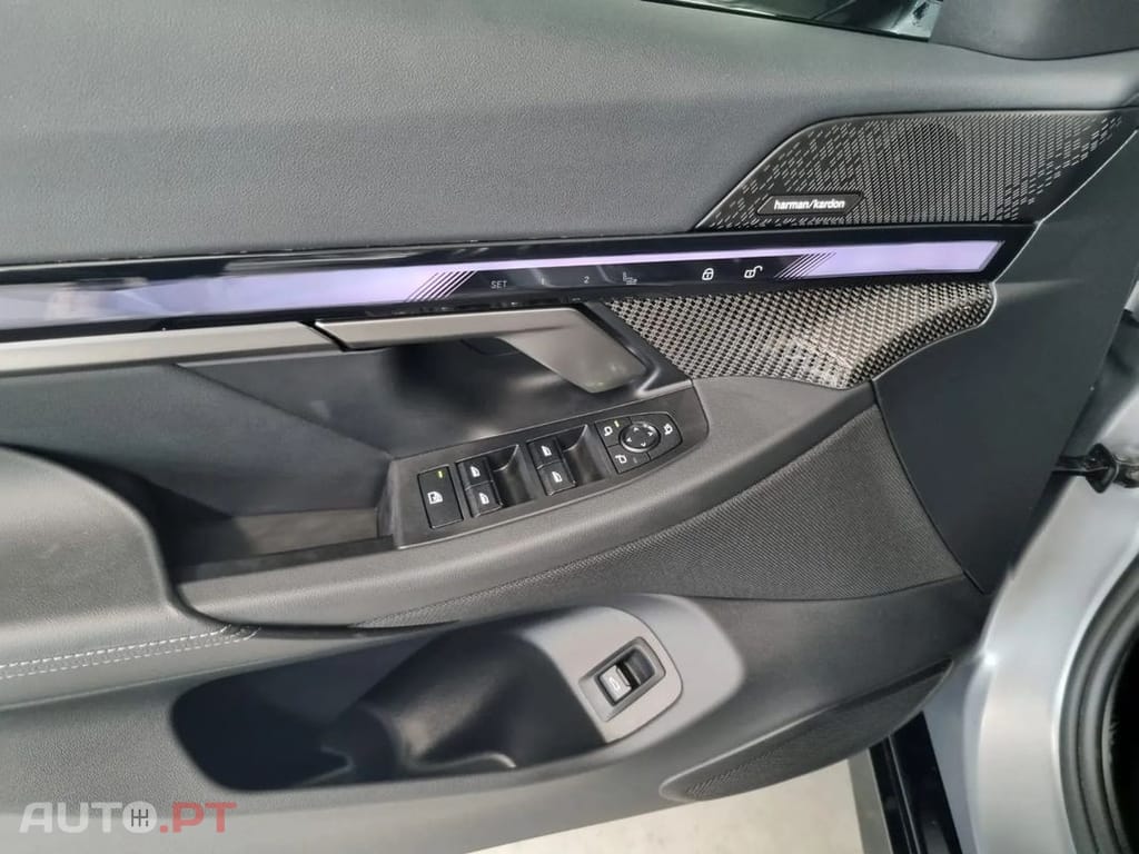 BMW i5 eDrive40 Pack Desportivo M Pro