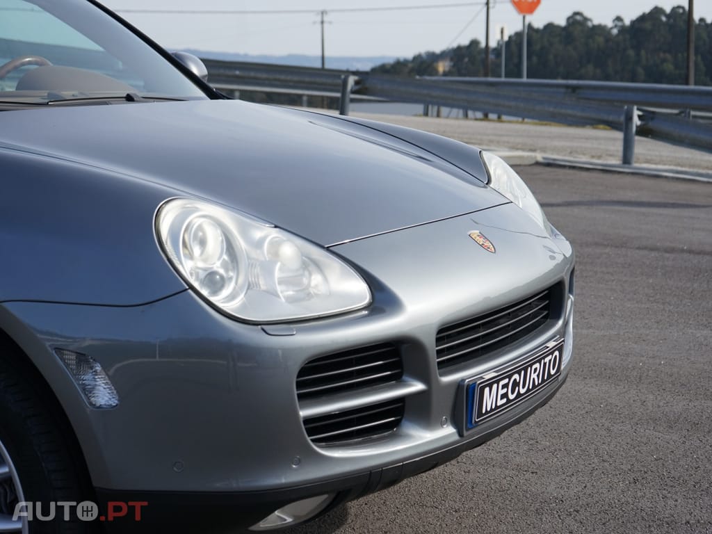 Porsche Cayenne Tiptronic
