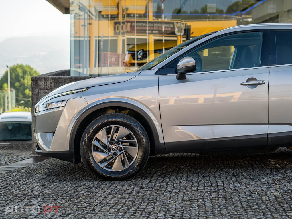 Nissan Qashqai 1.3 DIG-T Acenta LED+R