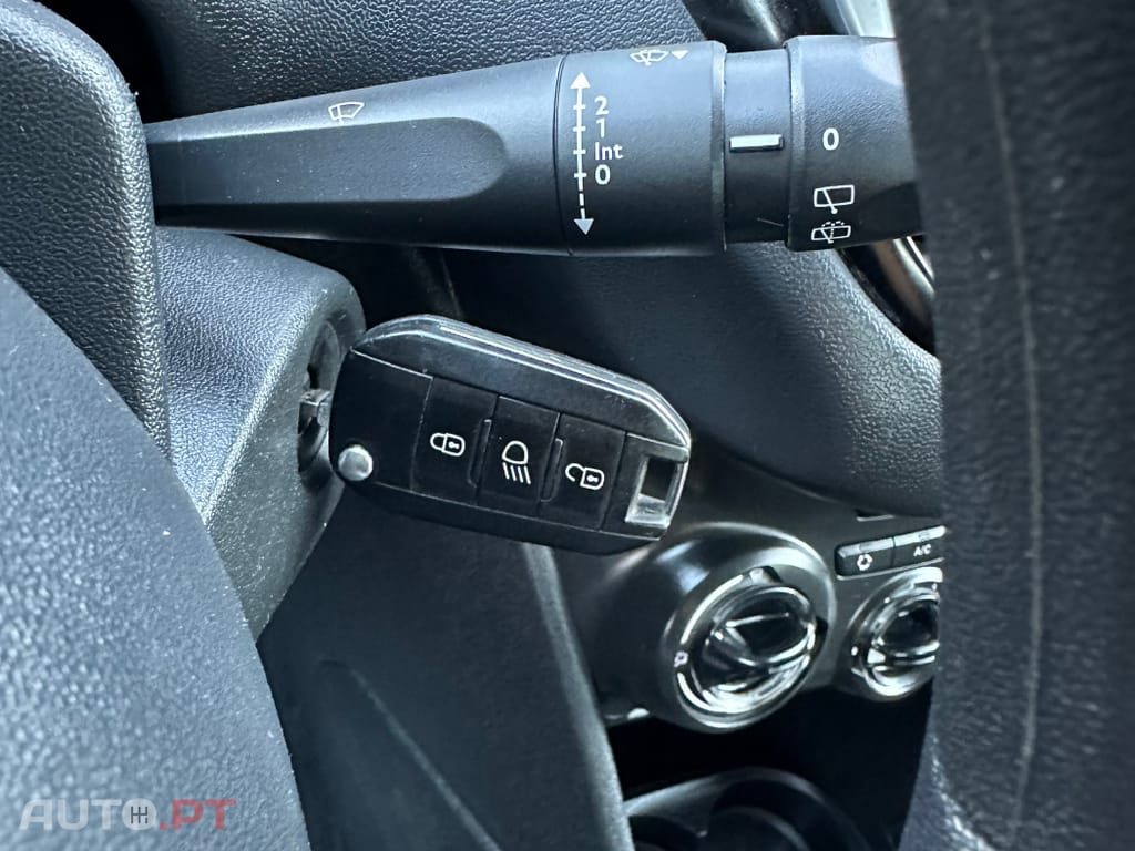 Peugeot 208 1.6 BlueHDi Active