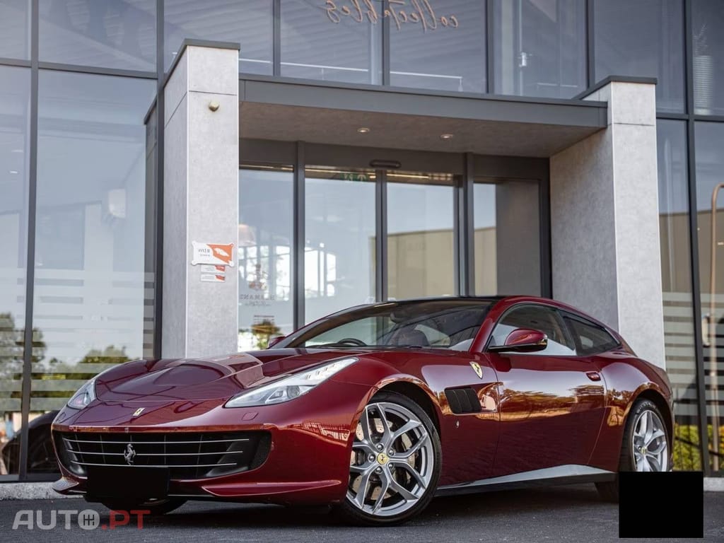 Ferrari California 4.3 V8