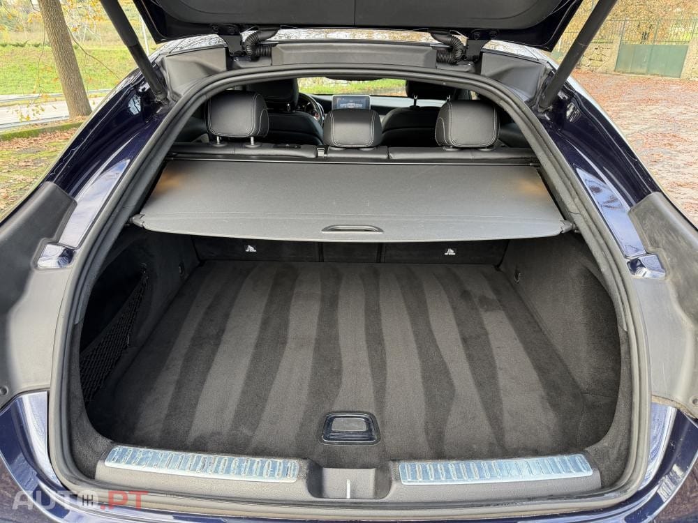 Mercedes-Benz GLC 220 d Coupe 4Matic 9G-TRONIC AMG Line