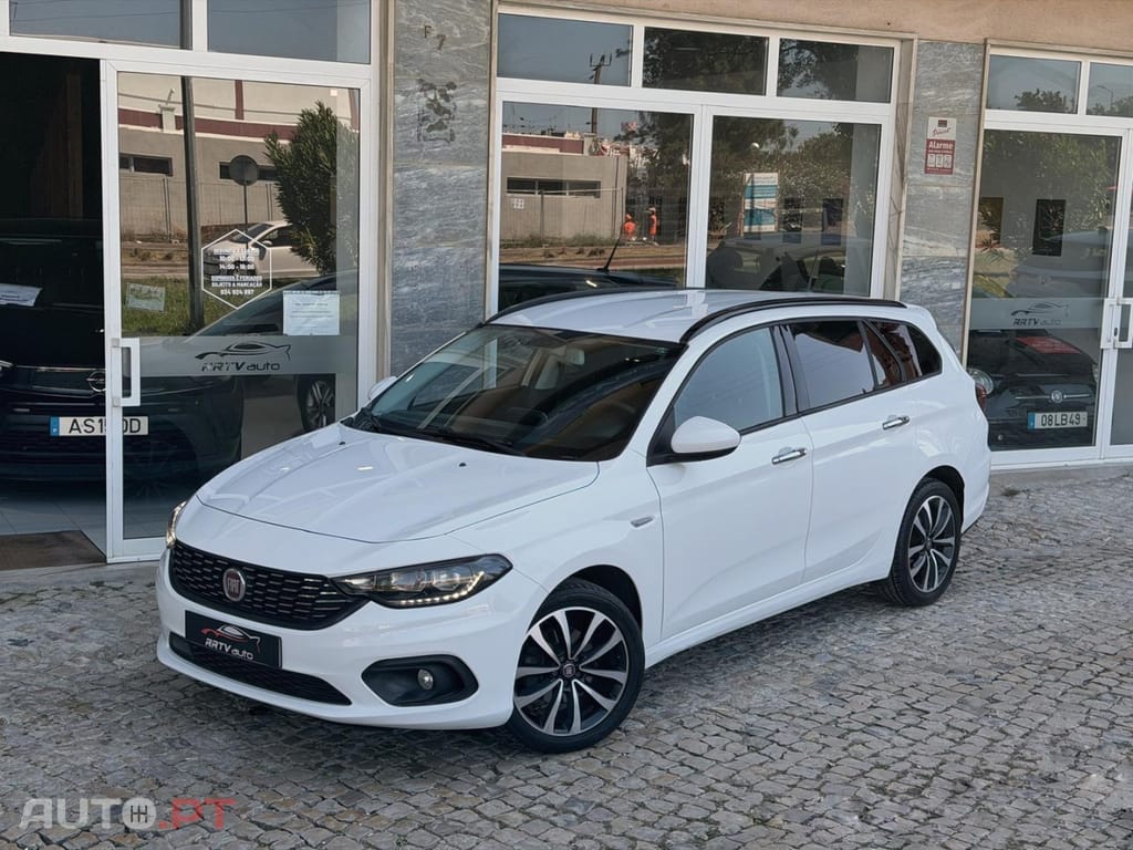 Fiat Tipo 1.3 M-Jet Lounge