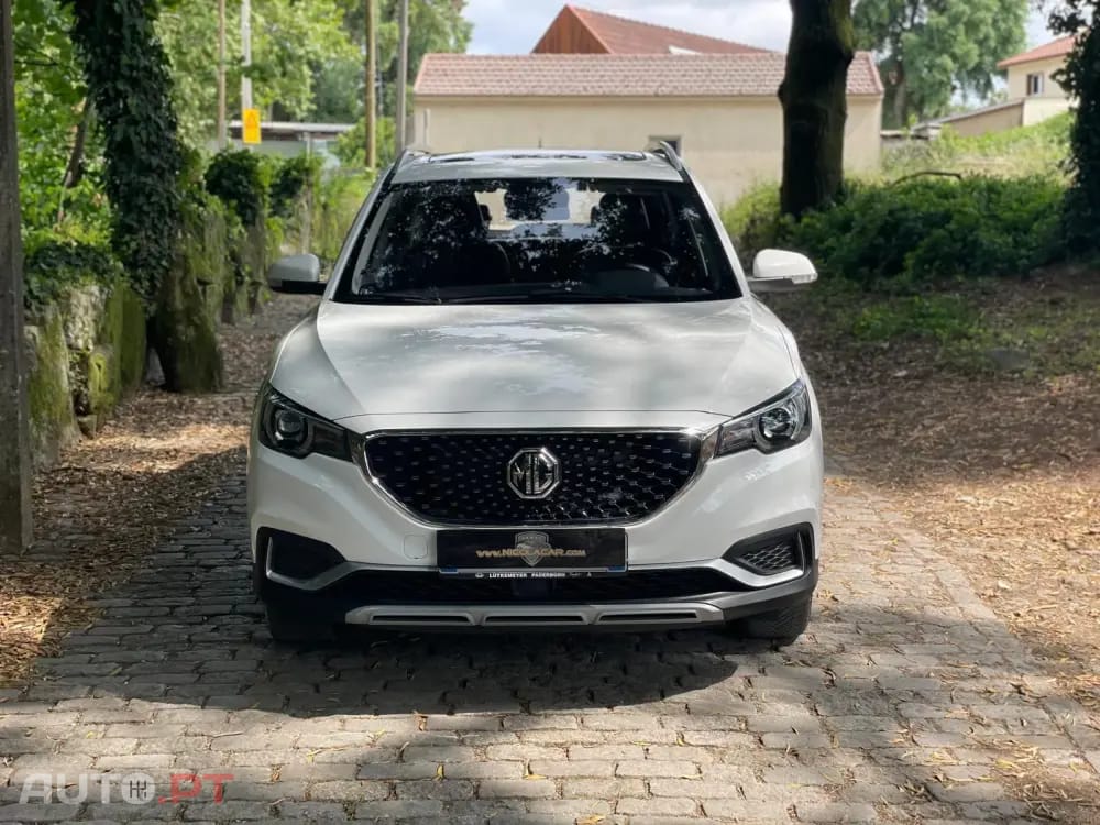 MG ZS Maximal Luxury