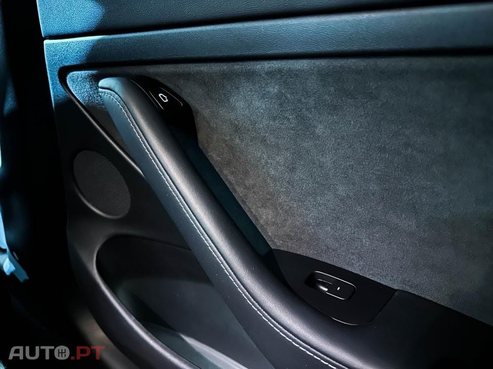 Tesla Model 3 Performance Dual Motor AWD