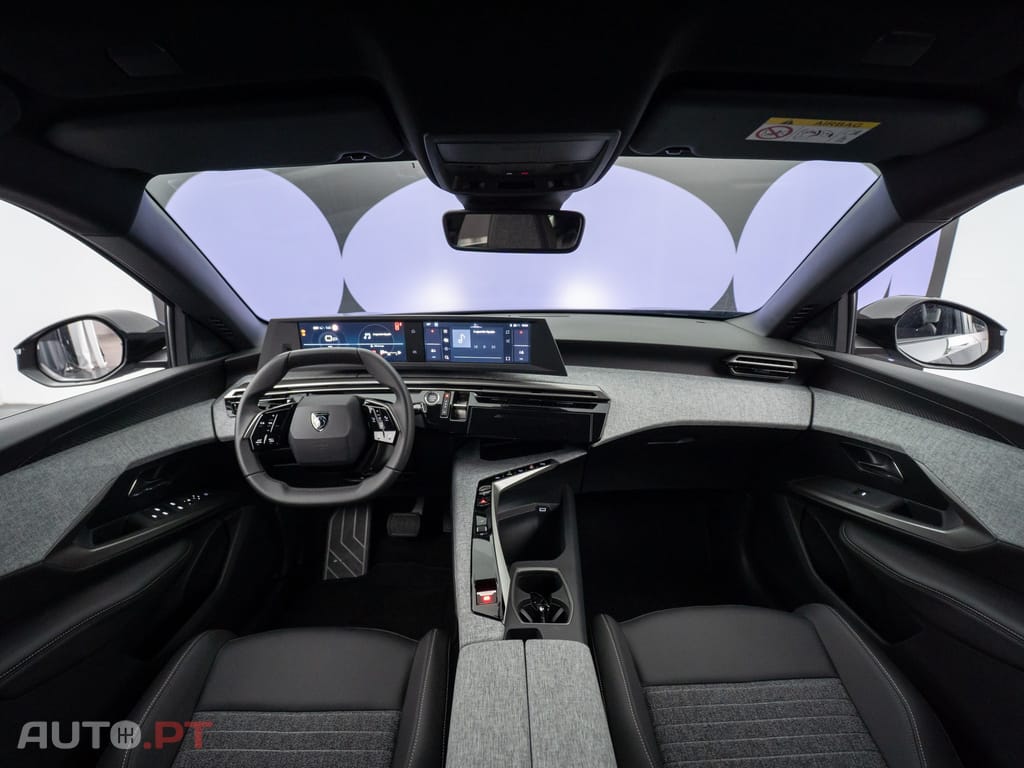 Peugeot 3008 1.2 Hybrid Allure e-DCS6