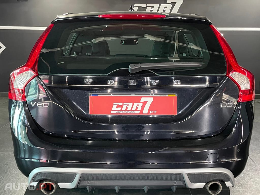 Volvo V60 2.0 D3 R-Design Start/Stop