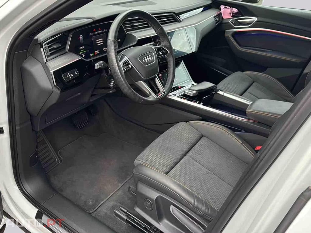 Audi E-Tron  55 2xS line BLACK EDITION I.V.A DEDUTIVEL
