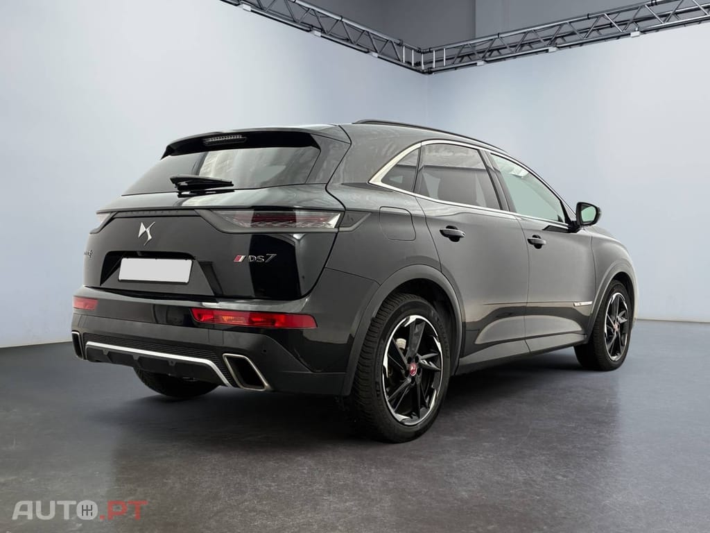 DS DS7 Crossback E-Tense Performance Line+ EAT8