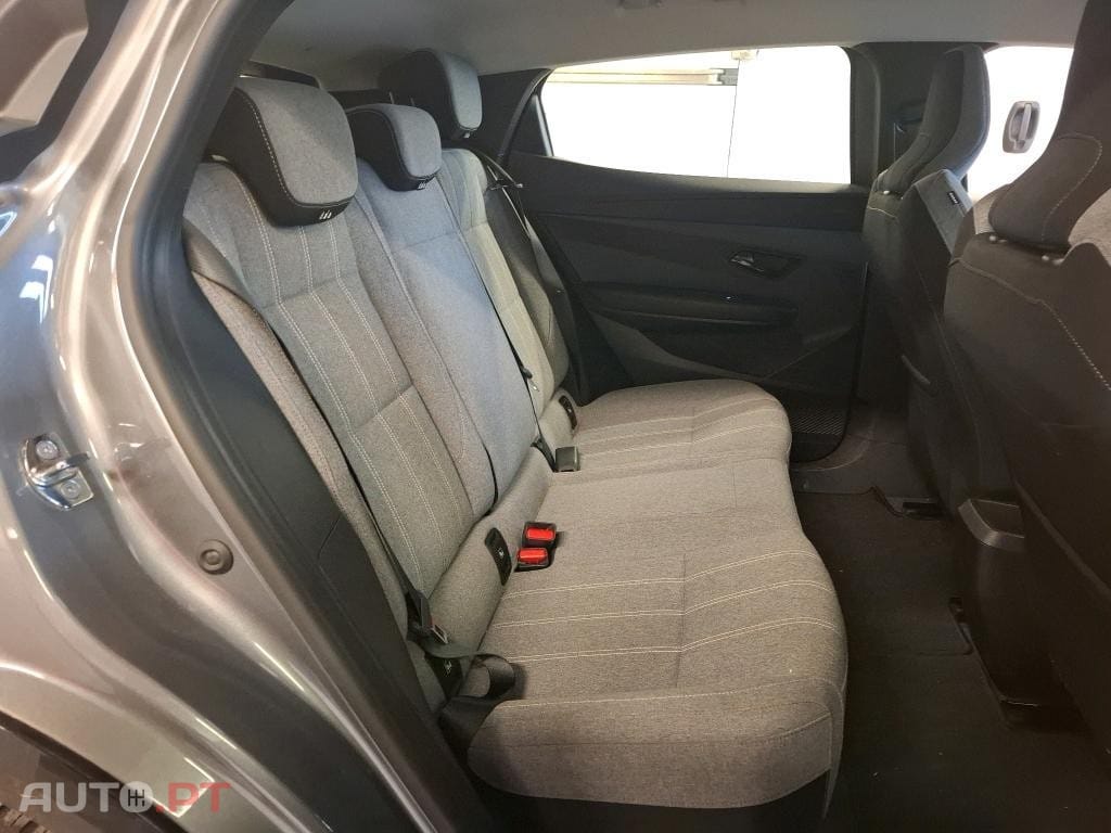 Renault Mégane E-Tech EV60 220hp optimum charge Equilibre