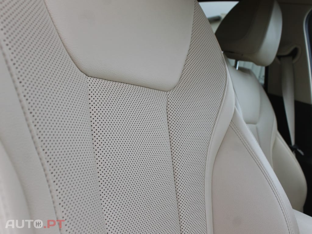 BMW 320 e Line Sport Auto