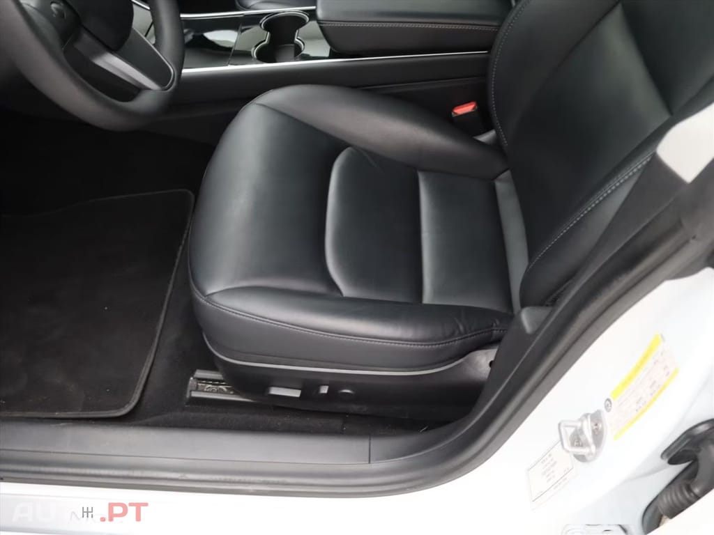 Tesla Model 3 Standard I.V.A DEDUTÍVEL 