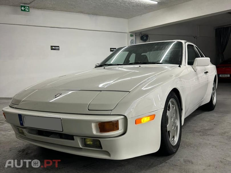 Porsche 944 Targa