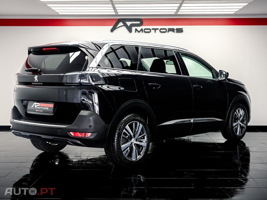 Peugeot 5008 1.5 BlueHDi Allure EAT8