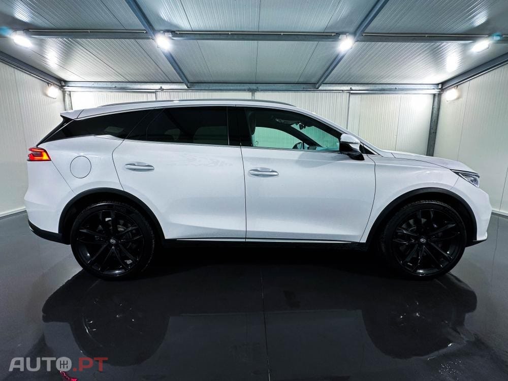 BYD Tang Flagship 4WD