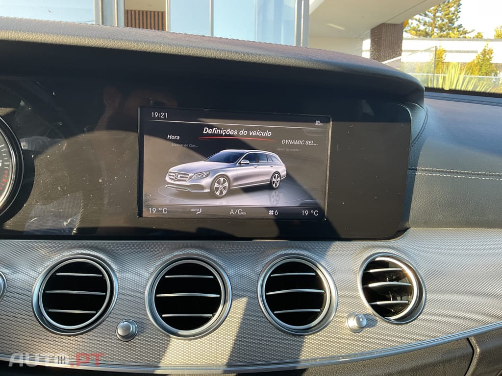 Mercedes-Benz E 220 BlueTEC Avantgarde Auto.