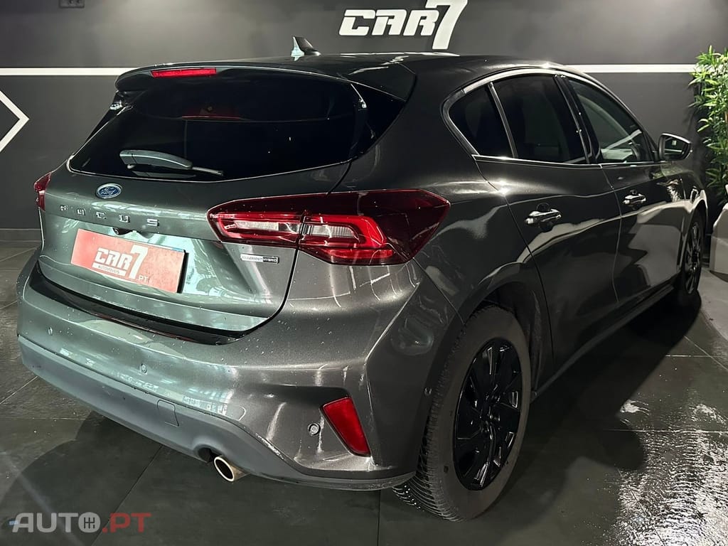 Ford Focus 1.0 EcoBoost Hybrid ACTIVE STYLE