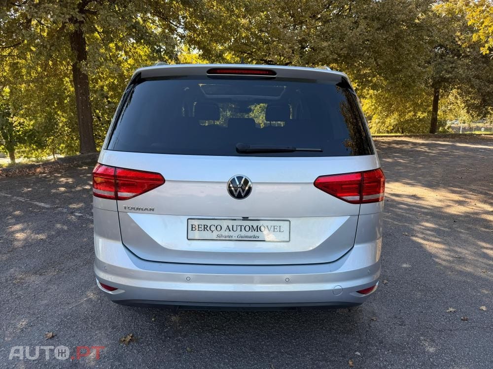 Volkswagen Touran 2.0 TDI Highline DSG